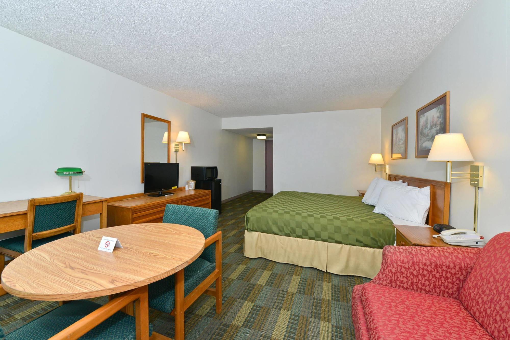 Red Roof Inn Marion, Va Exterior foto
